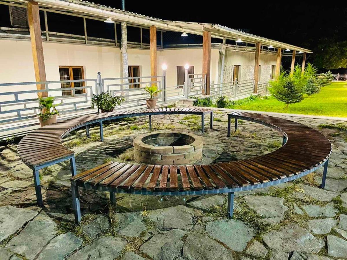 Lara Hotel Goris Εξωτερικό φωτογραφία