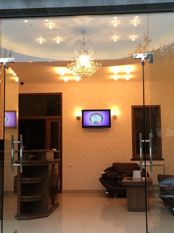 Lara Hotel Goris Εξωτερικό φωτογραφία