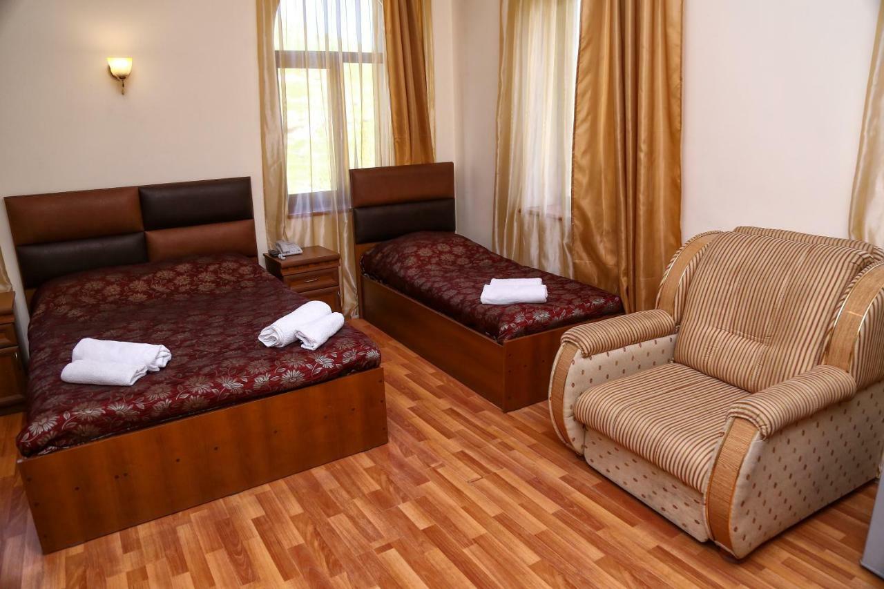 Lara Hotel Goris Εξωτερικό φωτογραφία