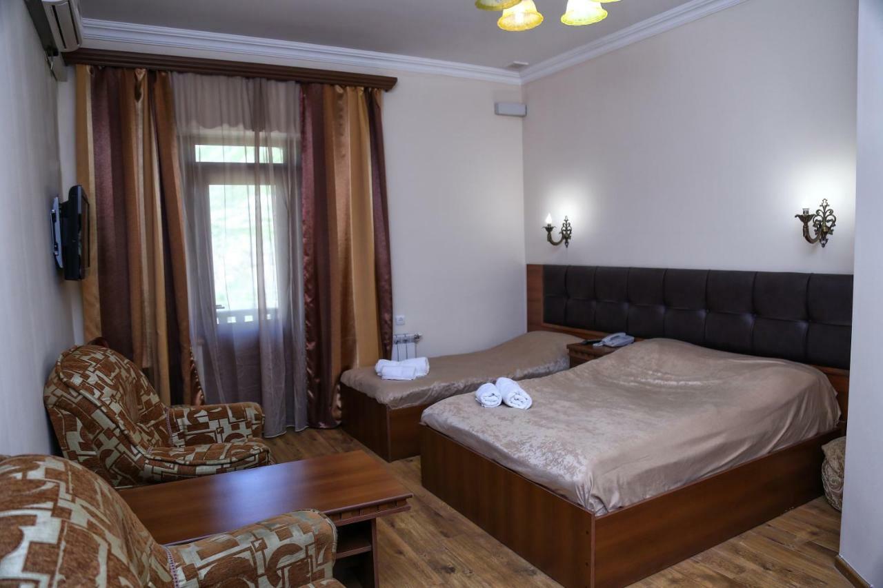 Lara Hotel Goris Εξωτερικό φωτογραφία