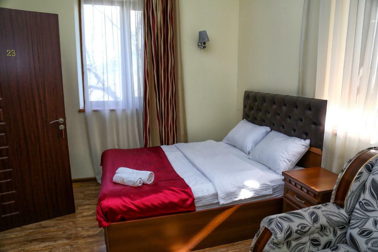 Lara Hotel Goris Εξωτερικό φωτογραφία