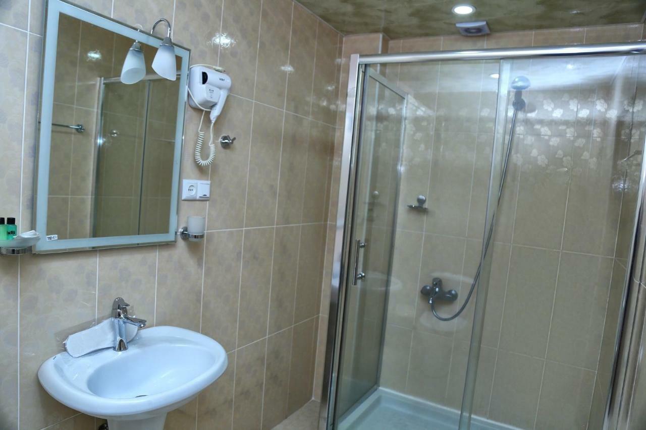 Lara Hotel Goris Εξωτερικό φωτογραφία